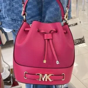 Michael Kors Bags Michael Kors Reed Md Pebbled Leather Bucket